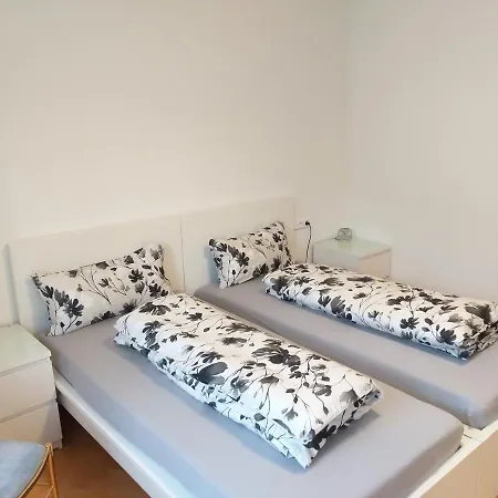 شقة Ferienwohnung Alice